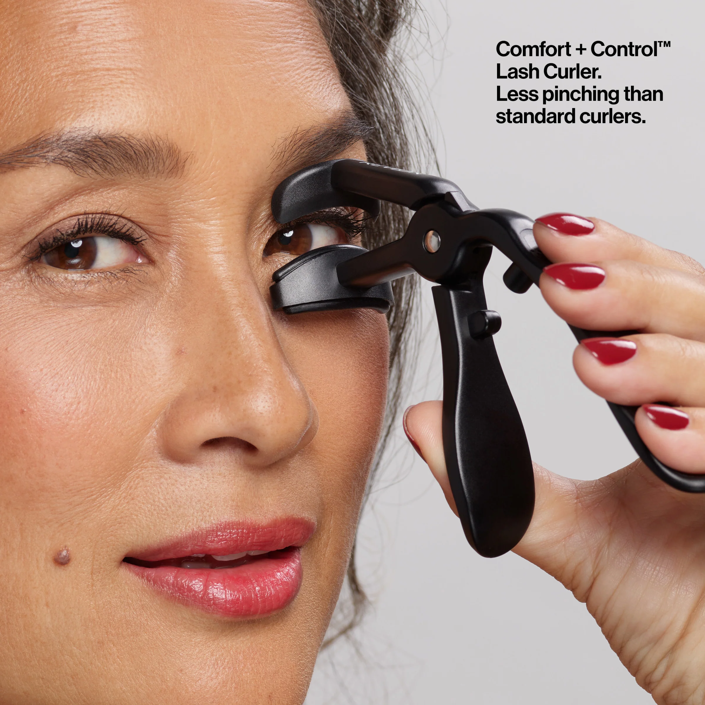 Comfort + Control Lash Curler - Image 5